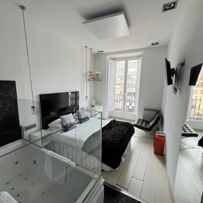 Habitaci�n Doble con Jacuzzi - Hostal Callao Madrid Centro, junto a Gran V�a - Hostal Santo Domingo��������