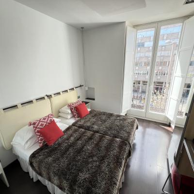 Habitaci�n Doble Superior - Hostal Callao Madrid Centro, junto a Gran V�a - Hostal Santo Domingo��������